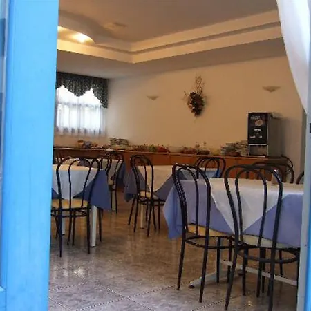 Dimico Hotel 3*